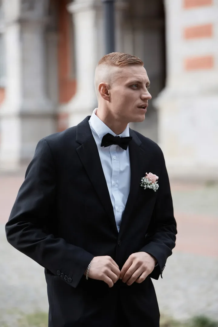 Standesamt Hamburg – Bräutigam kurz vor der standesamtlichen Trauung