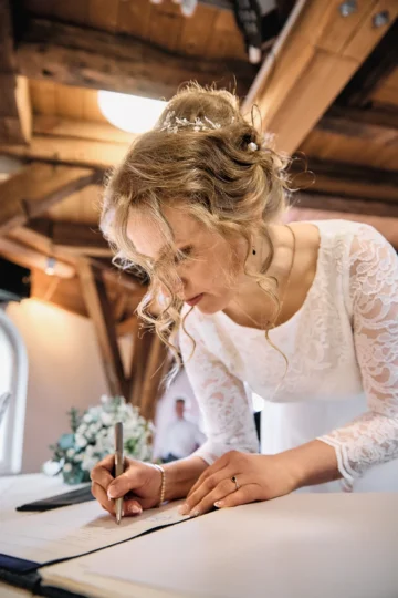 Unterschrift im Standesamt